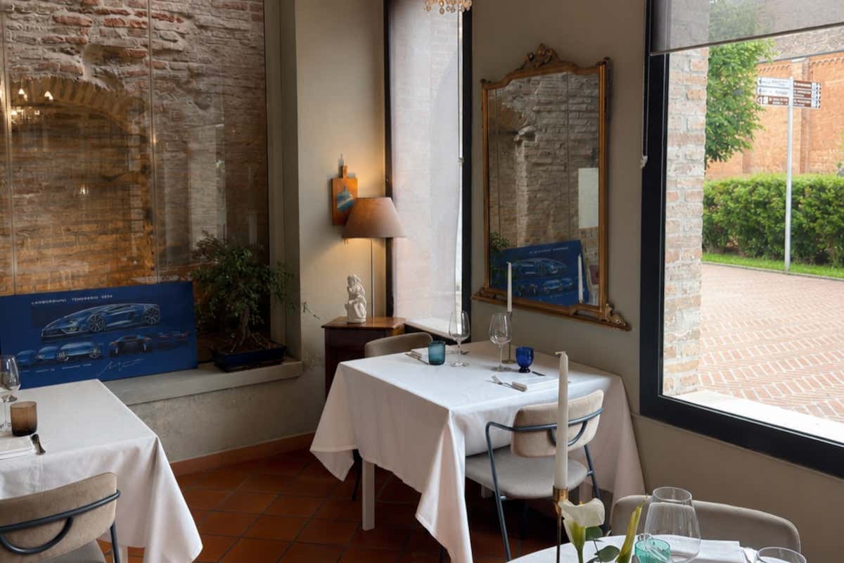 Un angolo della sala del ristorante Nunziadêina