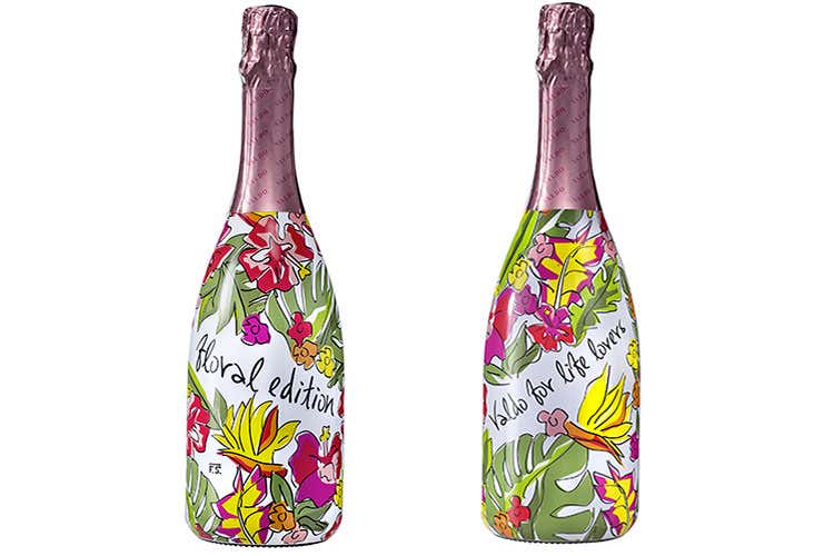 (Nuovo look, nuove etichette Valdo, Prosecco sempre più smart e pop) (Nuovo look, nuove etichette Valdo, Prosecco sempre più smart e pop)