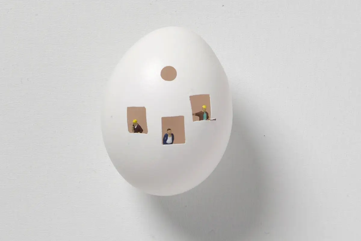 Una delle opere di &ldquo;N&rdquo; Uovo Mondo&nbsp; Cucina e arte contemporanea si incontrano da AB, Il lusso della semplicit&agrave;