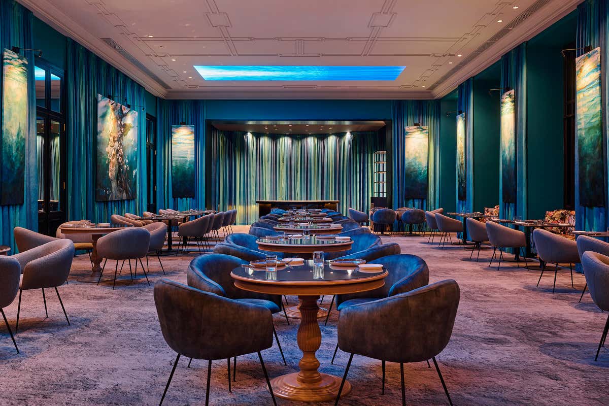 Un allievo di Bartolini e Niederkofler guida la cucina del Nuvole Garden di Como Un allievo di Bartolini e Niederkofler guida la cucina del Nuvole Garden di Como