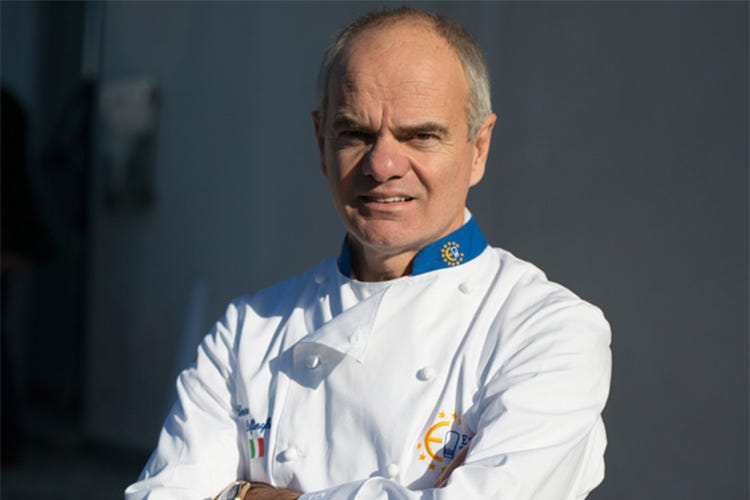 Enrico Derflingher - L’obbligo di fare squadra in cucina Euro-Toques precursore dal 1993
