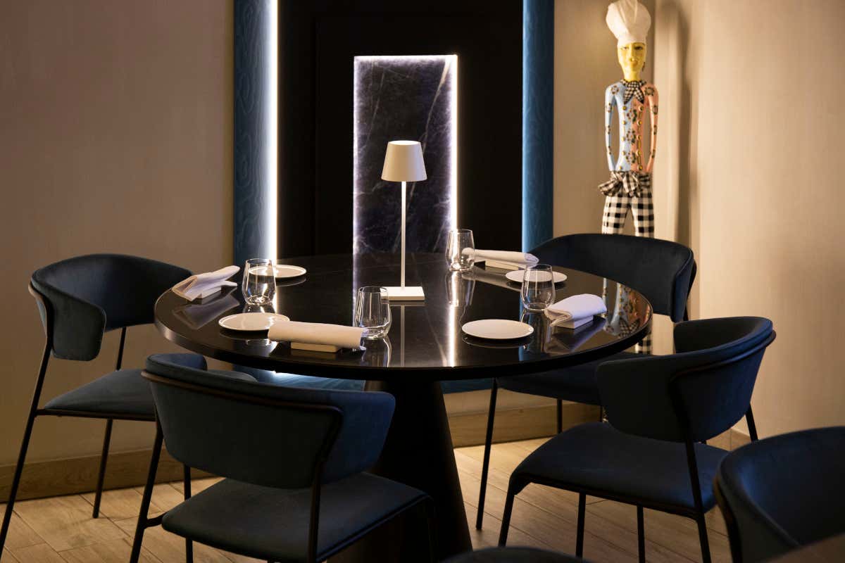 L'Officina dei sapori è stato recentemente ristrutturato L’Officina dei Sapori rompe le regole del fine dining con i piatti da condividere