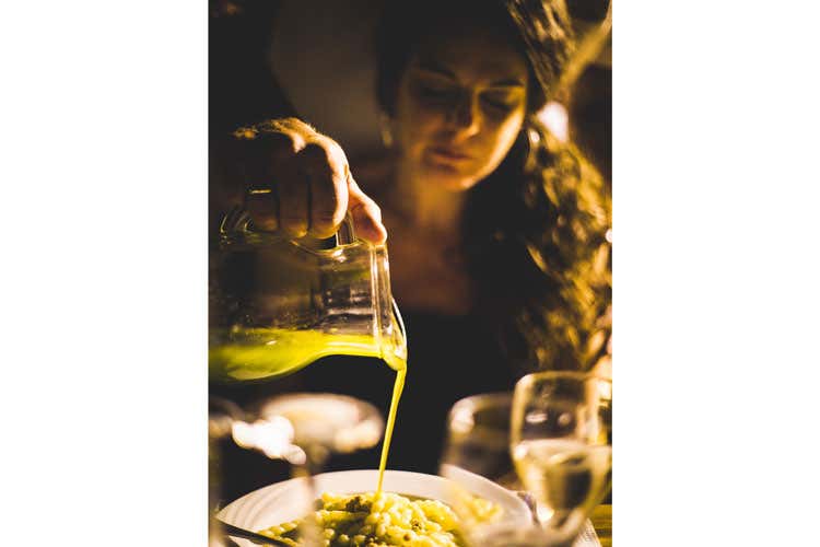 (L&rsquo;olio Evo siciliano vuole cambiare passo Tecnologia e tradizione elementi centrali)