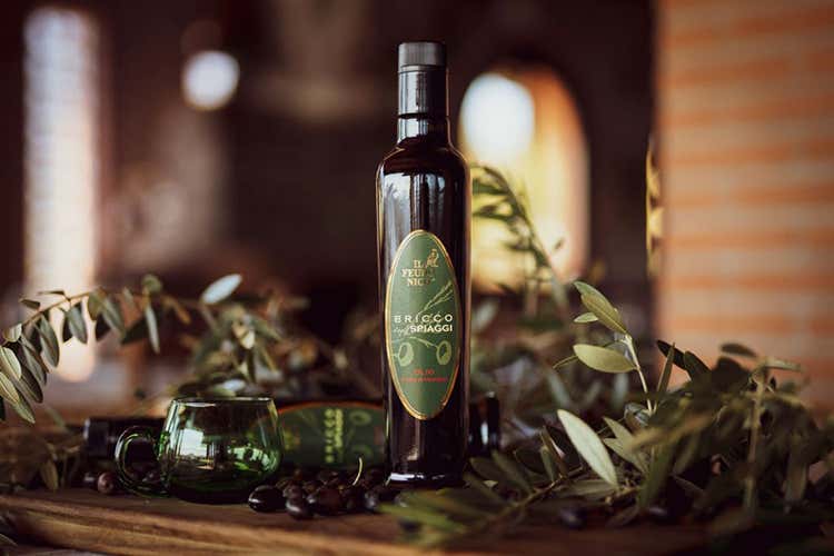 L'olio dell'azienda - Feudo Nico, nuovo Pinot Grigio e olio evo per superare la crisi