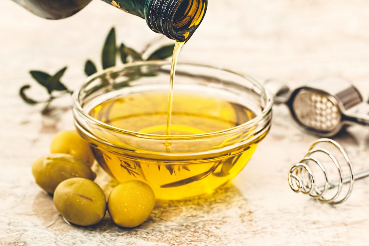Olio di oliva sempre più caro: pezzo salito del 75% in un anno