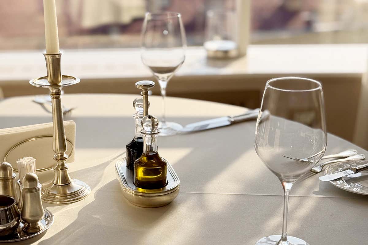 Perché i ristoranti con una storia vera vendono di più (anche a parità di piatto) Perché i ristoranti con una storia vera vendono di più (anche a parità di piatto)