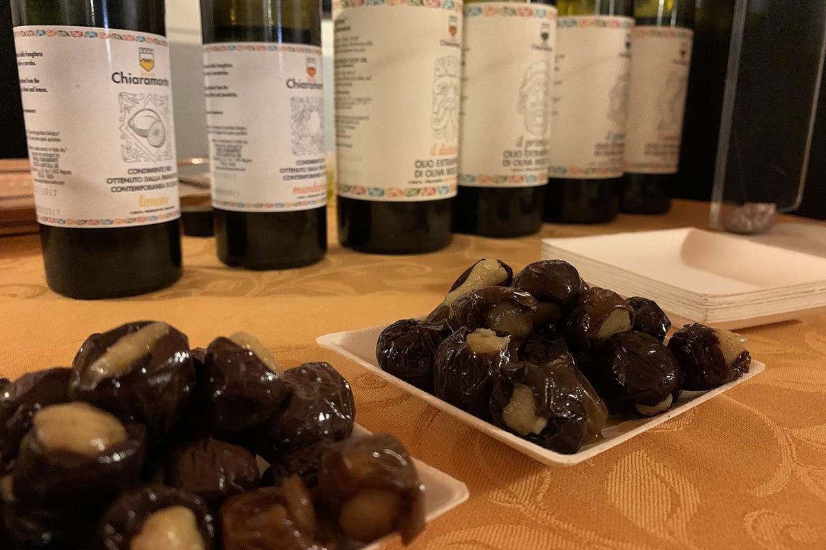Olive e olio Tenuta Chiaramonte Longino
