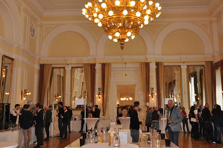 (Oltre cento vini altoatesini premiati dalla critica enologica)