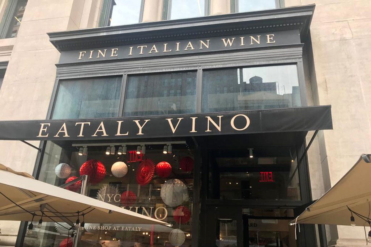Eataly, la nuova casa americana dell'Oltrepò I vini dell'Oltrepò Pavese sbarcano a New York: le bottiglie all'Eataly Nyc Flatiron