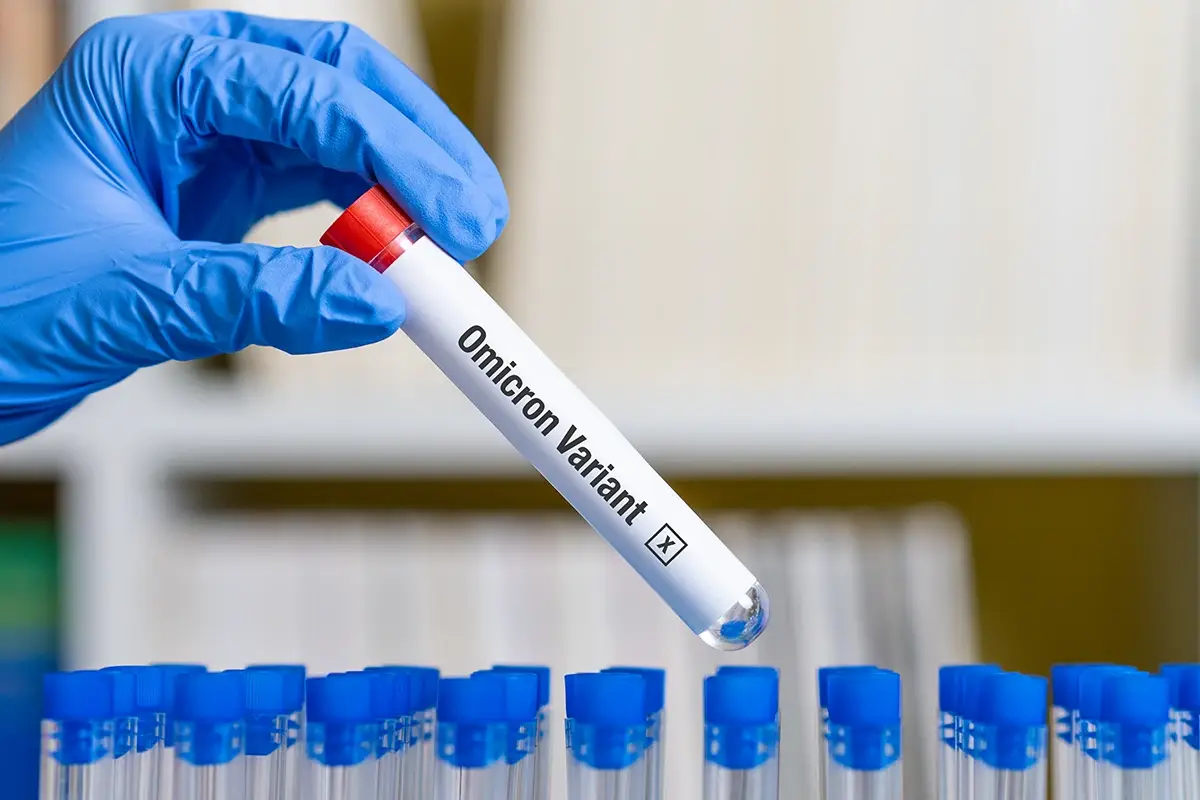 Con la maggiore diffusione aumenta il rischio di repliche L&rsquo;allerta dell&rsquo;Oms: Omicron potrebbe generare variante pi&ugrave; pericolosa