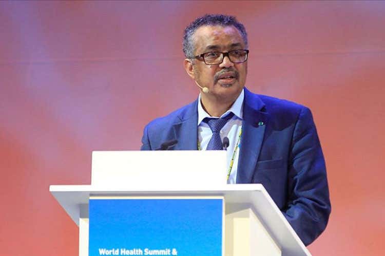 Tedros Adhanom, segretario generale dell&rsquo;Oms - Vaccino, test positivi in Usa Oms, in 100 chiedono un&rsquo;inchiesta