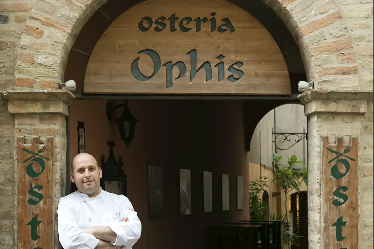 Daniele Citeroni Maurizi A Ophis, tacc&ugrave; e chich&igrave; principi del menu