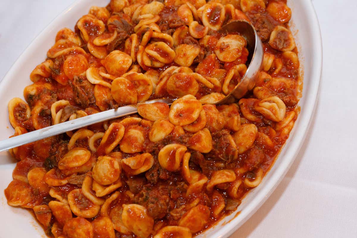 Le orecchiette con il sugo di carne