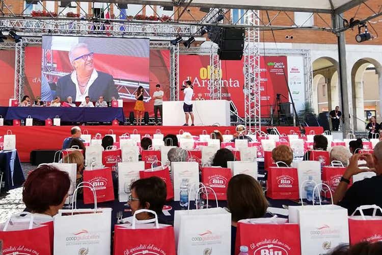 Tre giorni di iniziative nel fine settimana in provincia di Ferrara (Oro d&rsquo;Argenta, sfida ai fornelli per gli studenti di mezza Italia)