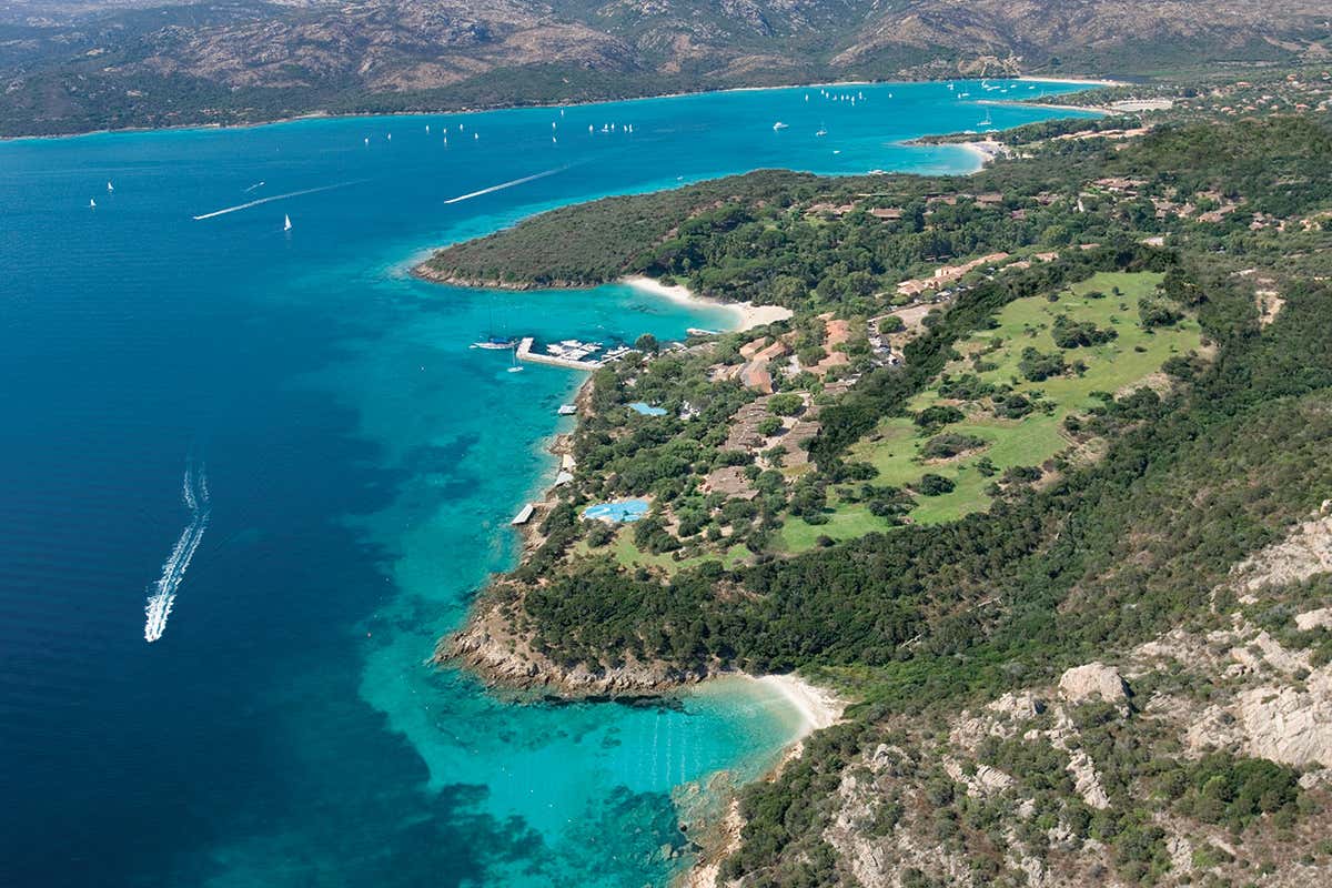 Capo D'Orso visto dall'alto Delphina Hotels