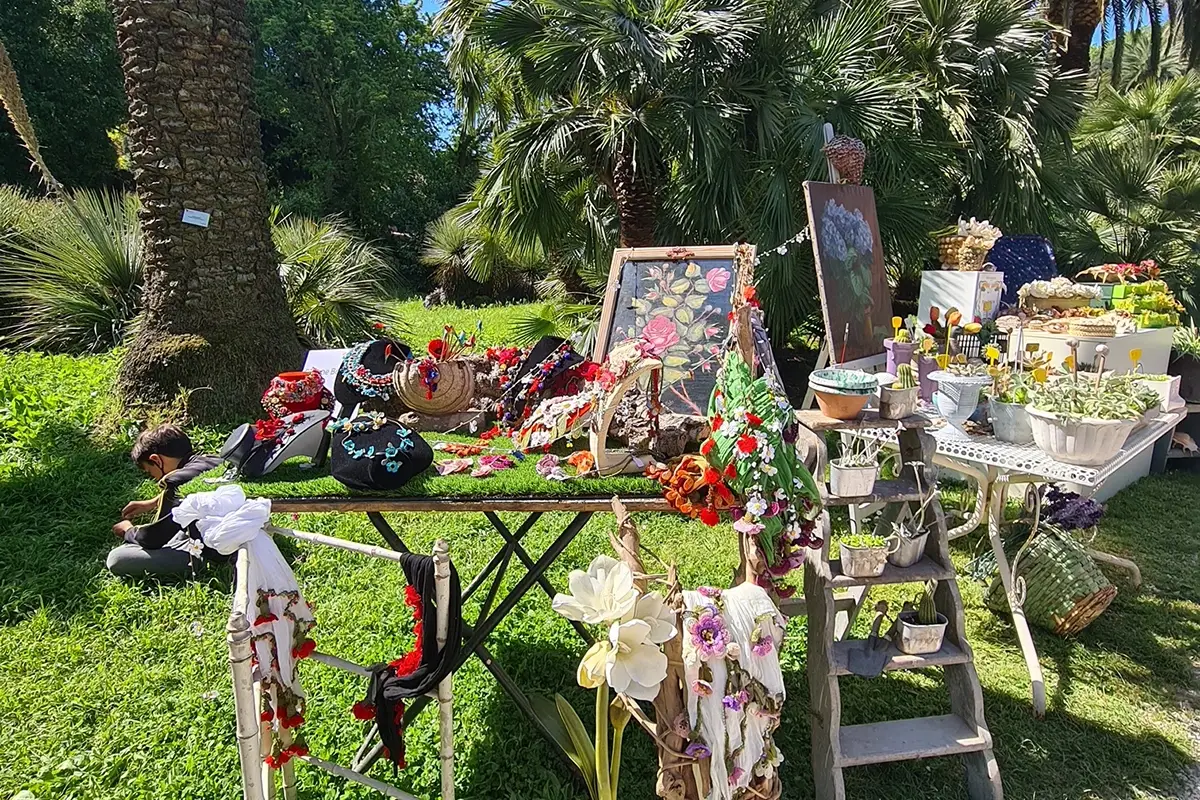Diversi i laboratori e le attivit&agrave; L&rsquo;Era di maggio tra vino e piante Luca Maroni all&rsquo;Orto Botanico