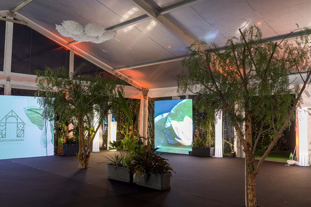 Spazio eventi Hub culturale e smoke barbeque in un Orto Romano che guarda il Cupolone