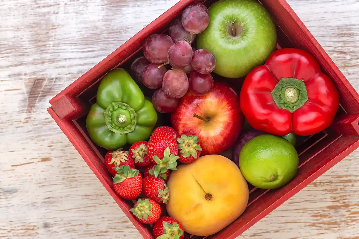 Ortofrutta, mercato all'ingrosso in calo in attesa dell'esplosione della primavera Frutta e verdura, mercato stabile Ma la differenza la fanno le fragole
