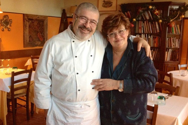 Matteo Scibilia e la moglie Nicoletta (I classici della cucina milanese all’Osteria della Buona Condotta)