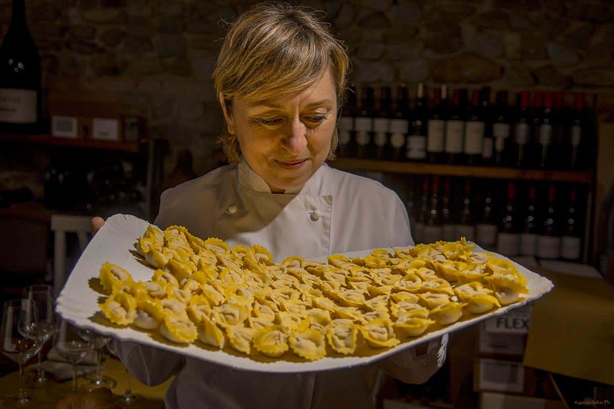 All’Osteria di Fornio la tradizione si fa in brodo: le mezze maniche del Buon Ricordo All’Osteria di Fornio la tradizione si fa in brodo: le mezze maniche del Buon Ricordo