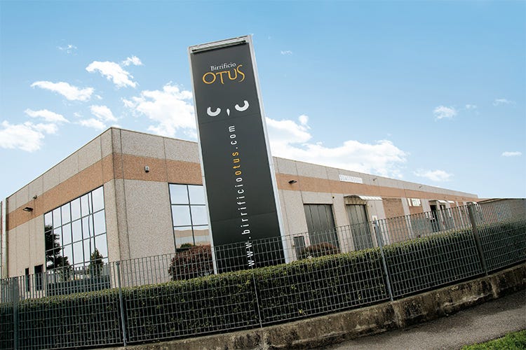 la sede di Seriate (BG) della Otus Otus, la birra artigianale pluri premiata con gusti centrati e per tutti