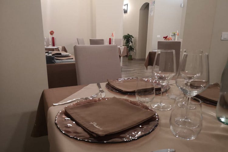 La sala del ristorante Pablo's (Pablo’s, sapori di Sicilia dal tocco gourmet)