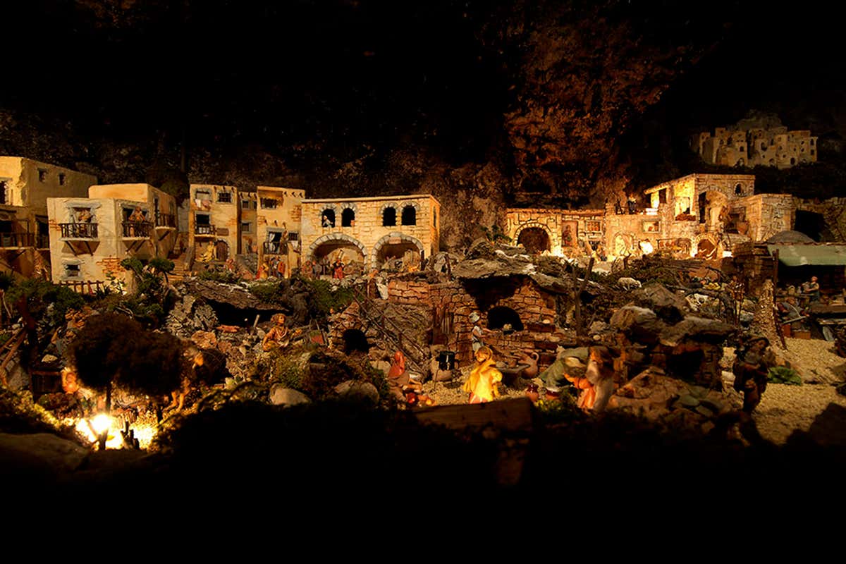 Miola, il borgo in Trentino che si trasforma nel Paés dei Presepi