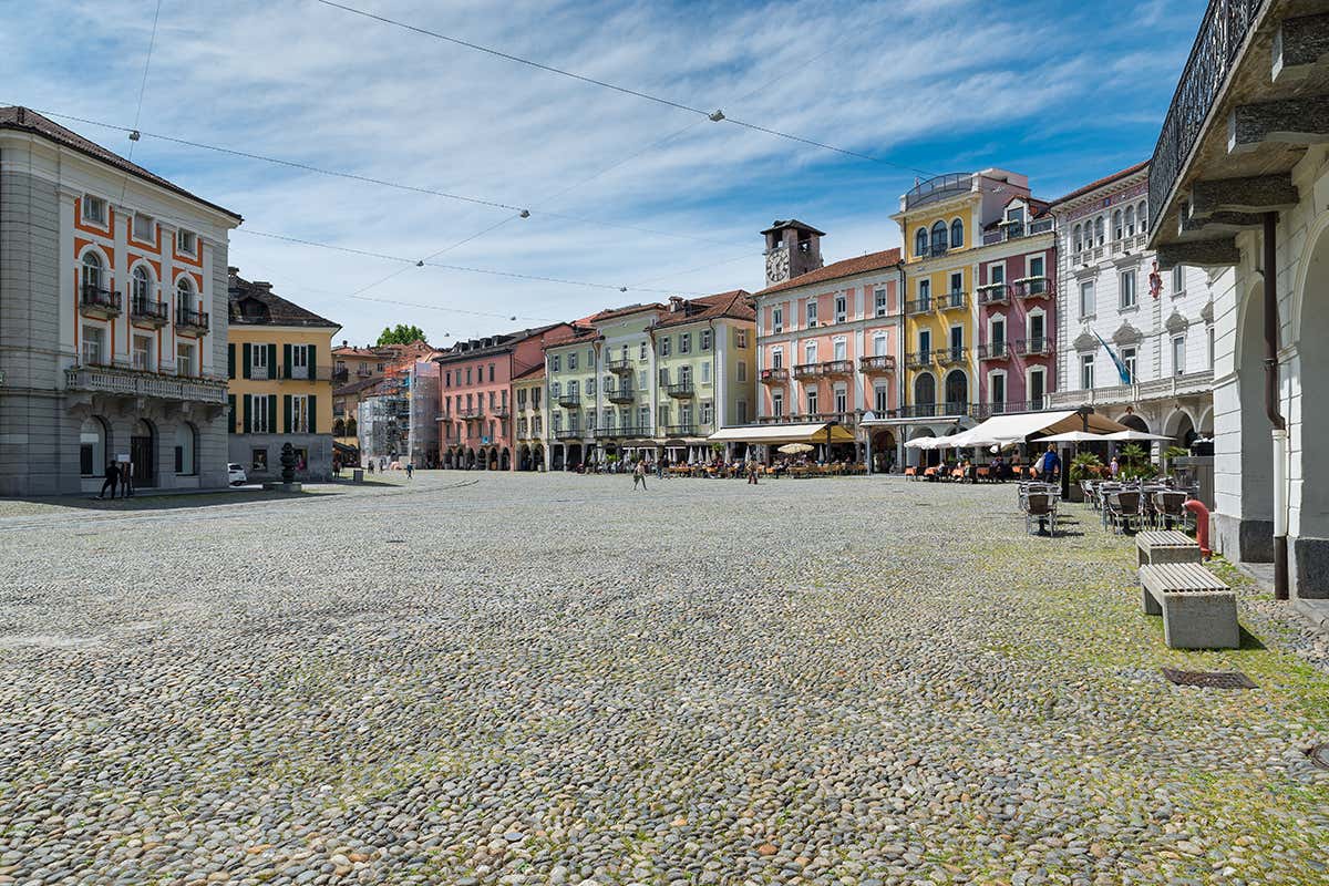 Piazza Grande a Locarno Saluti dal Ticino: tutto quello si pu&ograve; fare nella Svizzera italiana