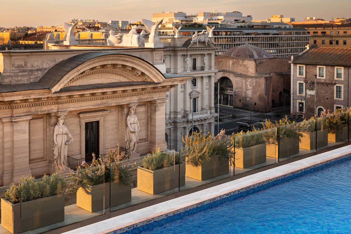 Una cena tra i tetti di Roma in stile portoghese al Seen by Oliver a Palazzo Naiadi