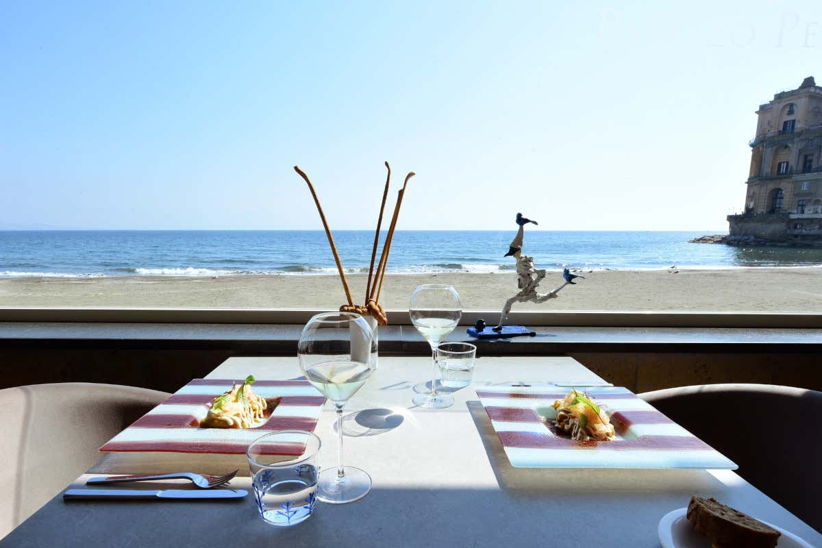 Pasqua e Pasquetta al ristorante: a Napoli tra dolci tipici e anche pizza Pasqua e Pasquetta al ristorante: a Napoli tra dolci tipici e anche pizza