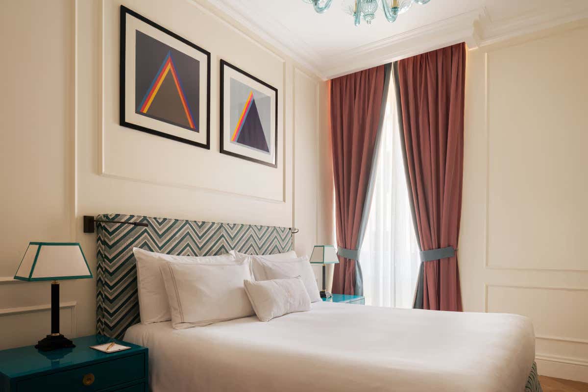 Al 7Pines Resort Sardinia la biancheria è su misura, con focus su qualità, traspirabilità e finiture