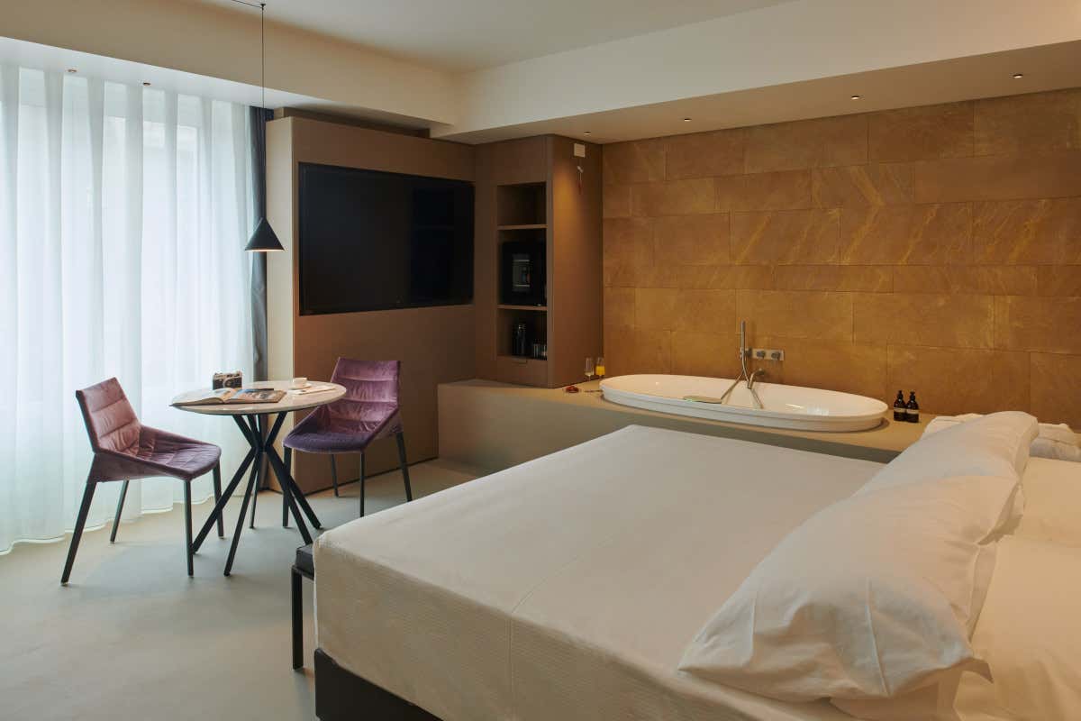 Palazzo Sangiorgio, apre il nuovo hotel 5 stelle nel centro di Catania