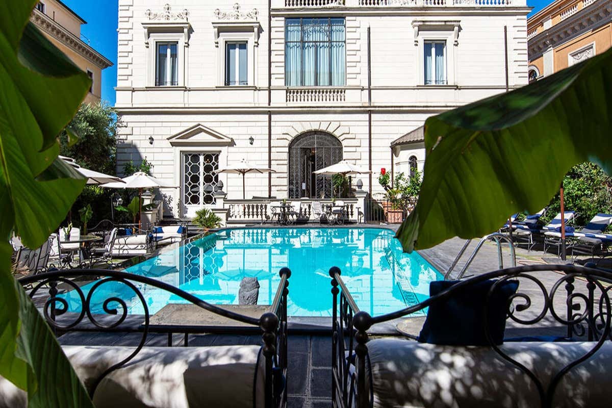 Palazzo Dama, tra camere raffinate ed eredità aristocratica a Roma Palazzo Dama, tra camere raffinate ed eredità aristocratica a Roma