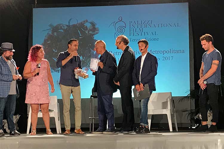 Palizzi film festival conquista il pubblico Sul palco Pippo Franco e Rosario Canale Palizzi film festival conquista il pubblico Sul palco Pippo Franco e Rosario Canale