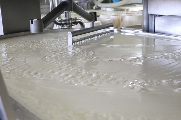 Una visita al caseificio Palzola per osservare come nasce il Gorgonzola Dop