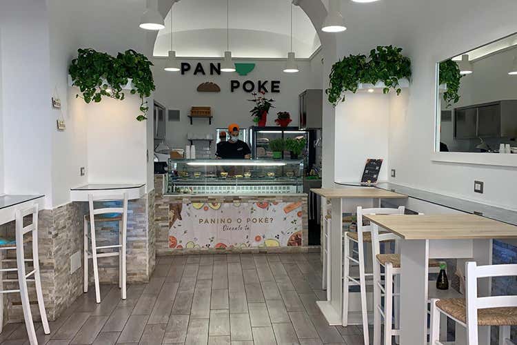L'ingresso del locale - Roma, street food plastic free Il Pokè incontra il paninazzo L'ingresso del locale - Roma, street food plastic free Il Pokè incontra il paninazzo