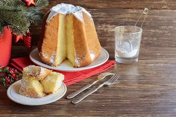 Panettone e pandoro, sempre pi&ugrave; creativi e destagionalizzati