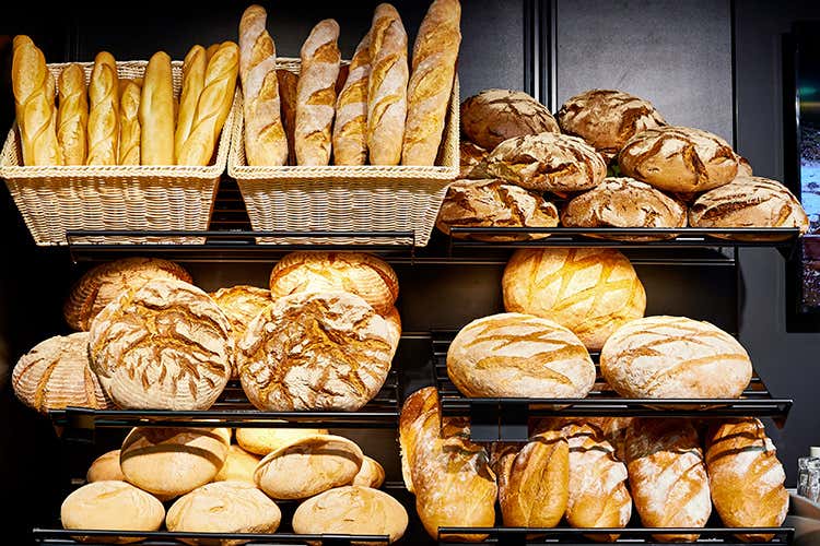 Una crescita del consumo pro-capite di pane pari al 10% - Crisi, apprezzare le cose semplici Il pane in tavola,  10% di consumi