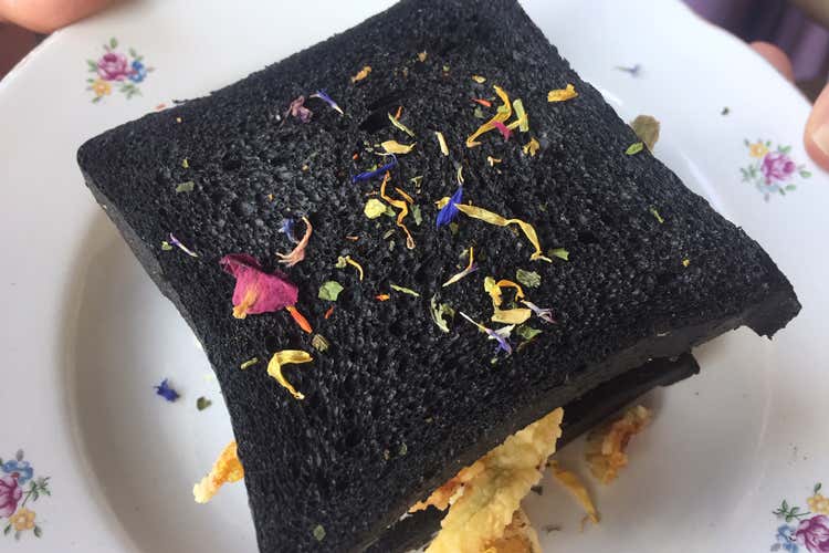 Il pane è stato esplorato in tutte le sue forme e consistenze (Senigallia, a Pane Nostrum anche i big della Cucina)