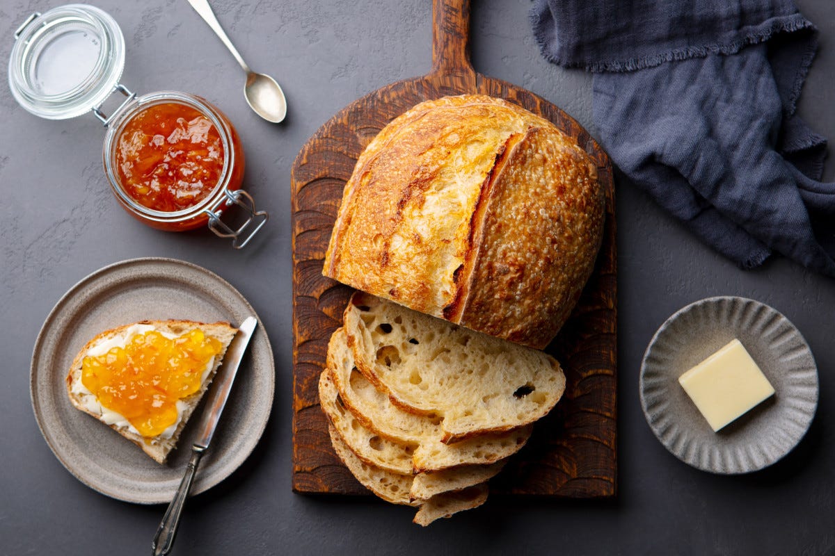 Pane, burro e marmellata Pane burro e marmellata: la colazione italiana è servita