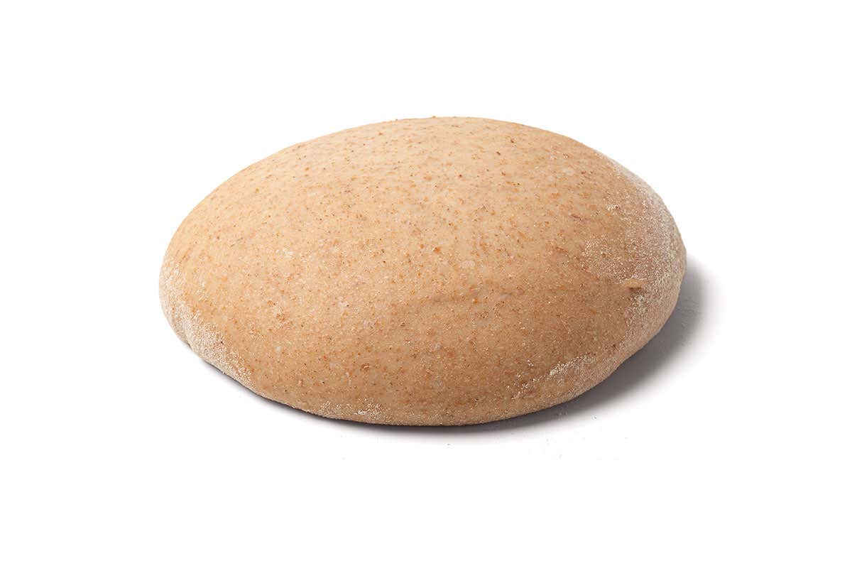 L'impasto integrale, composto da una miscla di farina di grano tenero 100% italiano macinato a pietra OperaPrima: impasti per pizza già lievitati L'impasto integrale, composto da una miscla di farina di grano tenero 100% italiano macinato a pietra OperaPrima: impasti per pizza già lievitati