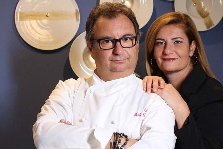 Paolo Gramaglia e la moglie Laila (I pani pompeiani in tavola al President)