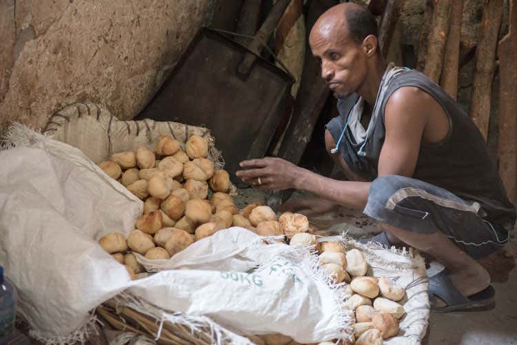 Il panificio produce quattro quintale di pane al giorno (Aperto in Etiopia un panificio con i fondi raccolti a Food City)