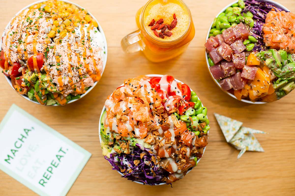 Panoramica di pokè Macha Cafè si veste d’arte