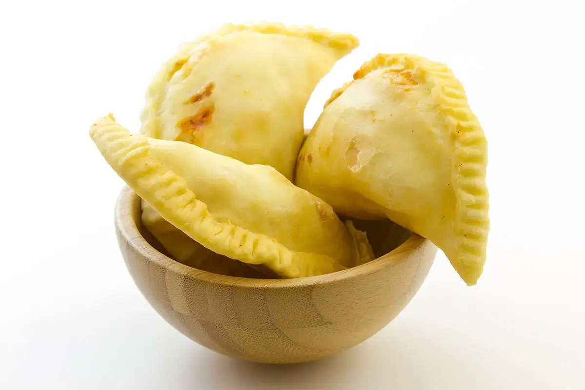 Panzerotti Dalla torta al formaggio al campanaccio, 5 ricette per non sbagliare a Pasqua