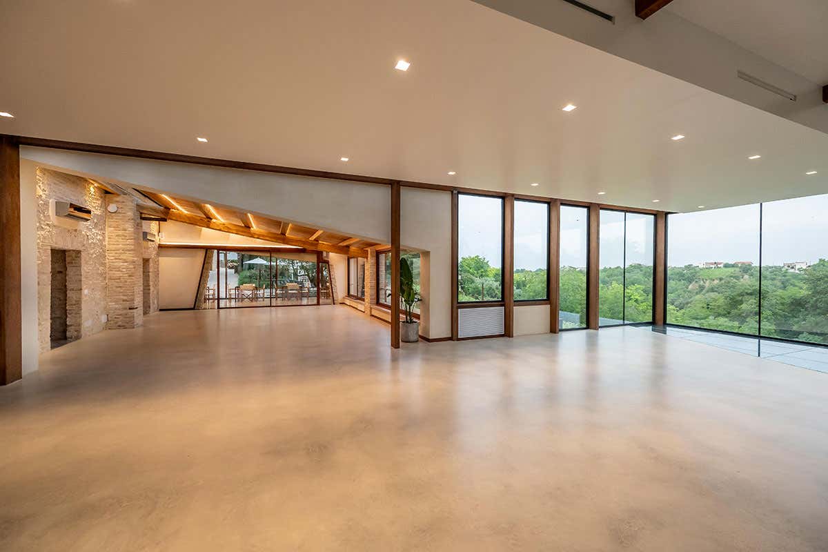 Scoprire l’Abruzzo autentico in un borgo storico con vigneti sospesi sul mare Scoprire l’Abruzzo autentico in un borgo storico con vigneti sospesi sul mare