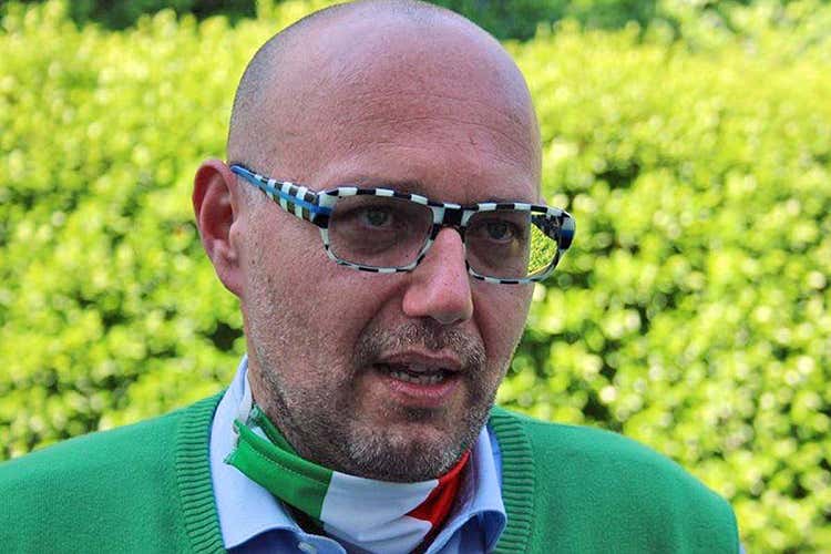 Paolo Bianchini - L’Ospitalità attacca il Governo Esposto per istigazione al suicidio Paolo Bianchini - L’Ospitalità attacca il Governo Esposto per istigazione al suicidio