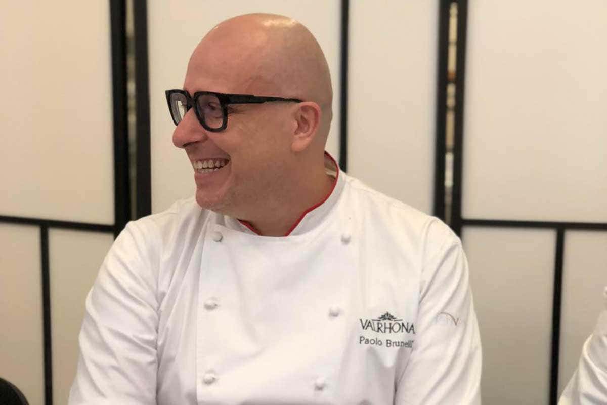 Paolo Brunelli (Fonte: Facebook) Il cioccolato non smette di piacere Ma i clienti cercano più unicità Paolo Brunelli (Fonte: Facebook) Il cioccolato non smette di piacere Ma i clienti cercano più unicità