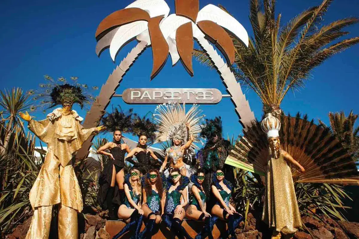 Al via la stagione del Papeete Beach Voglia di mare? Al Papeete Beach tra Spring Break e White Hot Party