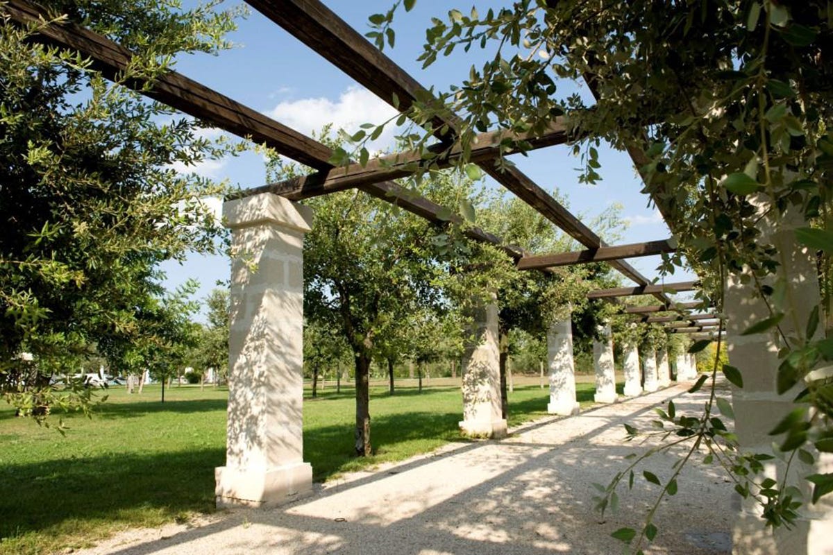 Il parco della Tenuta Moreno di Mesagne (Brindisi)